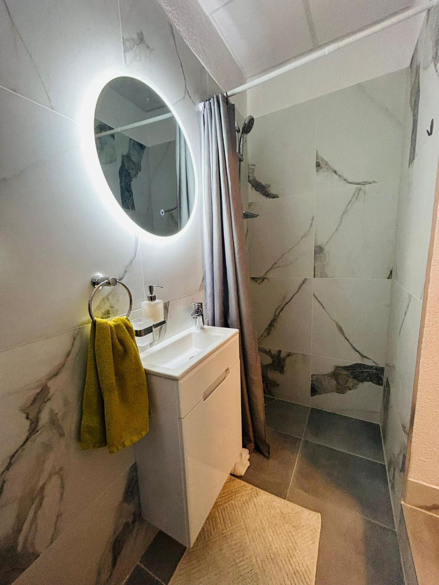 Apex Luxury Apartman Traù Esterno foto